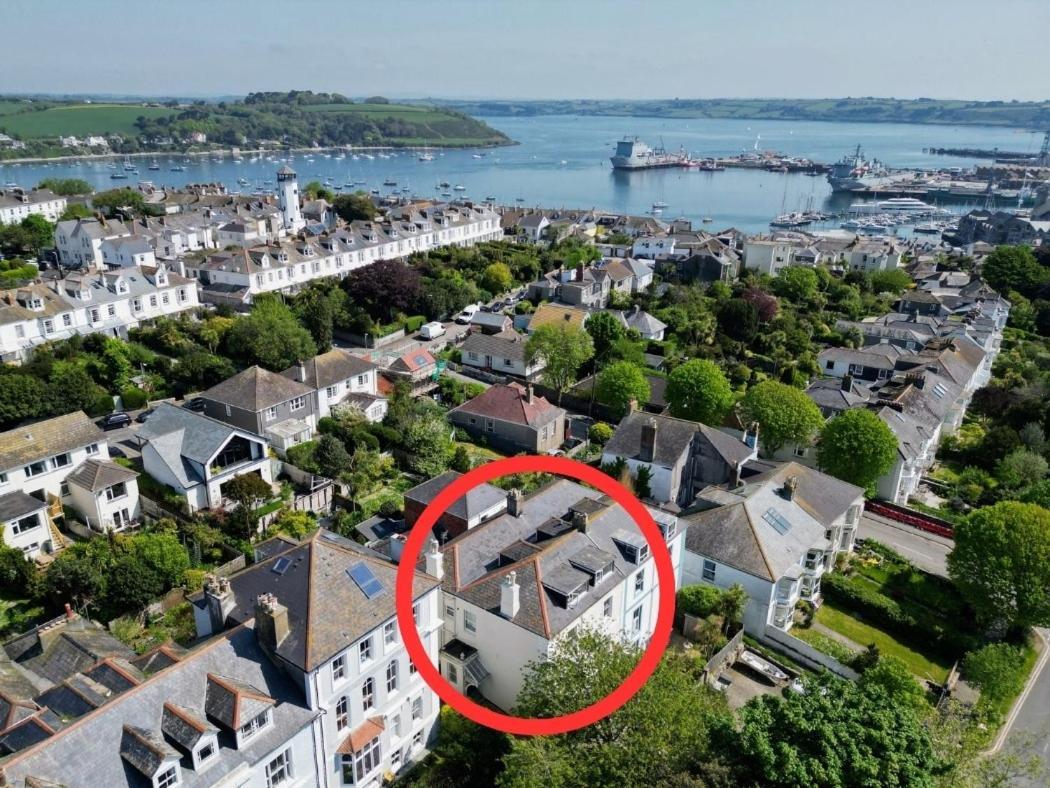 Pendennis - Bright Victorian Flat, Sea Views & Close To Beach Фалмът Екстериор снимка